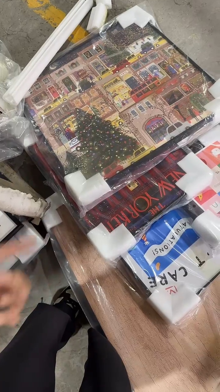 胶****孙仓库清仓画   默认瑕疵