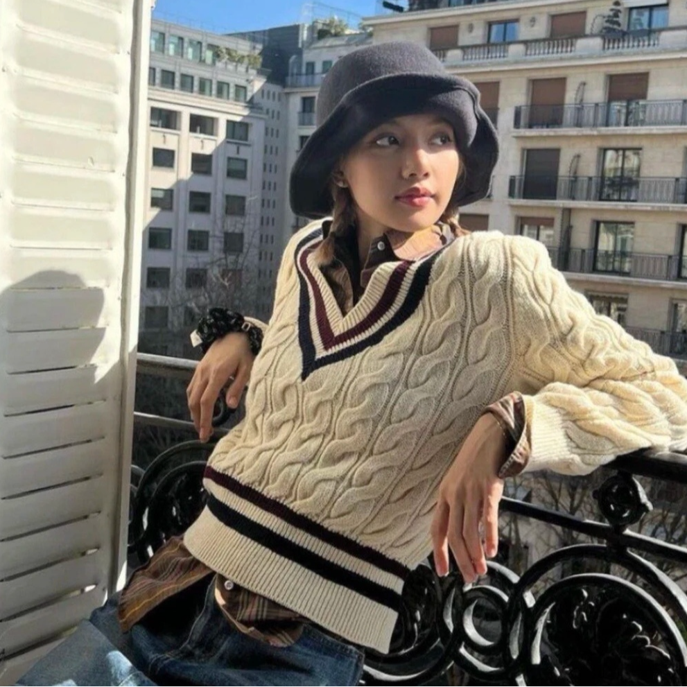 99新 Celine/思琳 双双臻选/bb10165/Celine/套头毛衣/M码