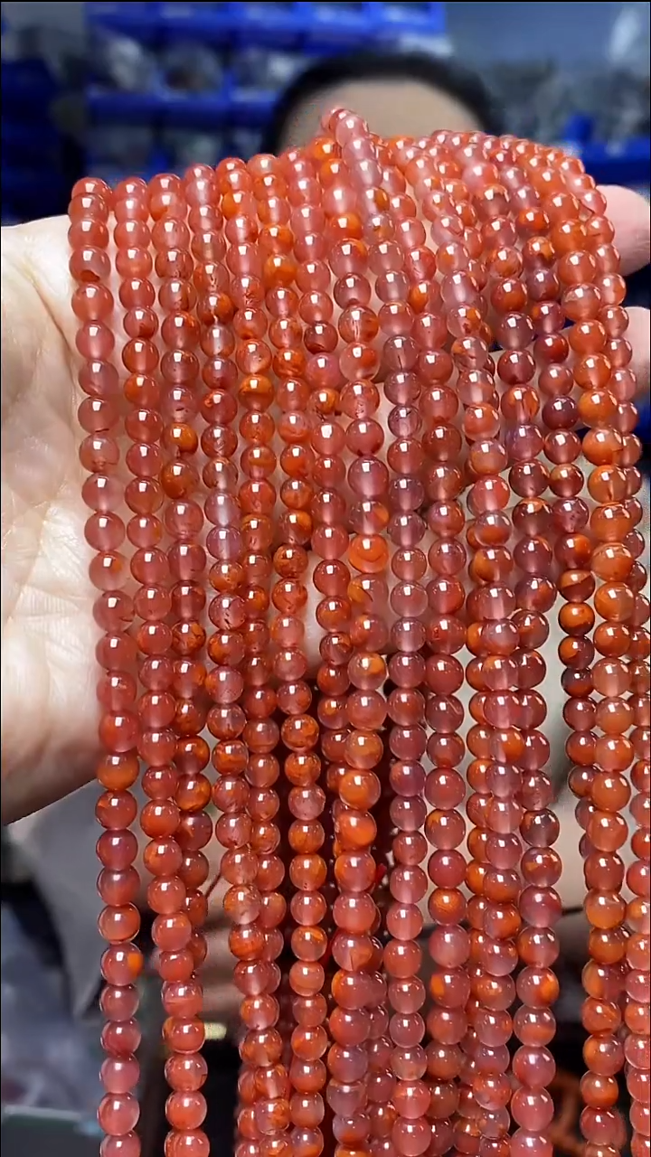 未镶嵌手链玛瑙/玉髓多样性发货发其一