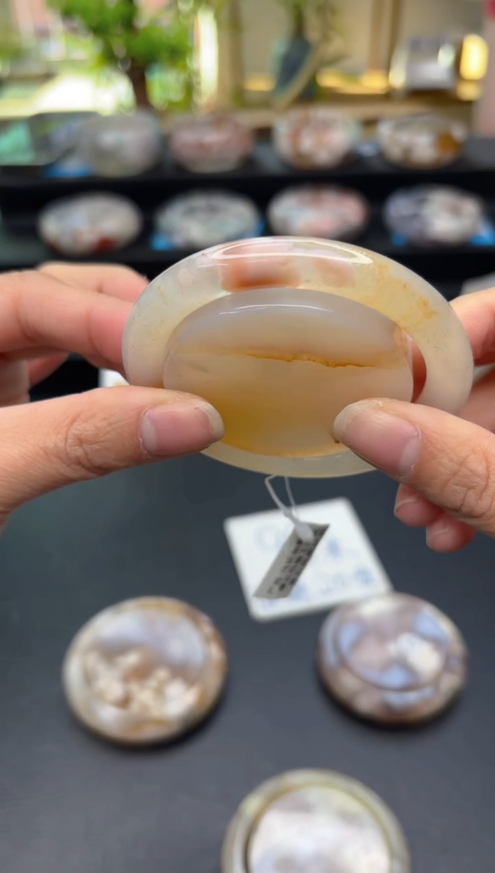 【闪购商品】石英质玉手镯未镶嵌C527(53圈赠送镯心)