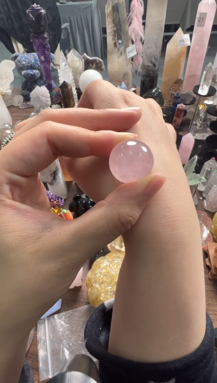 未镶嵌珠宝半成品水晶M870 约2.4cm多样性发一