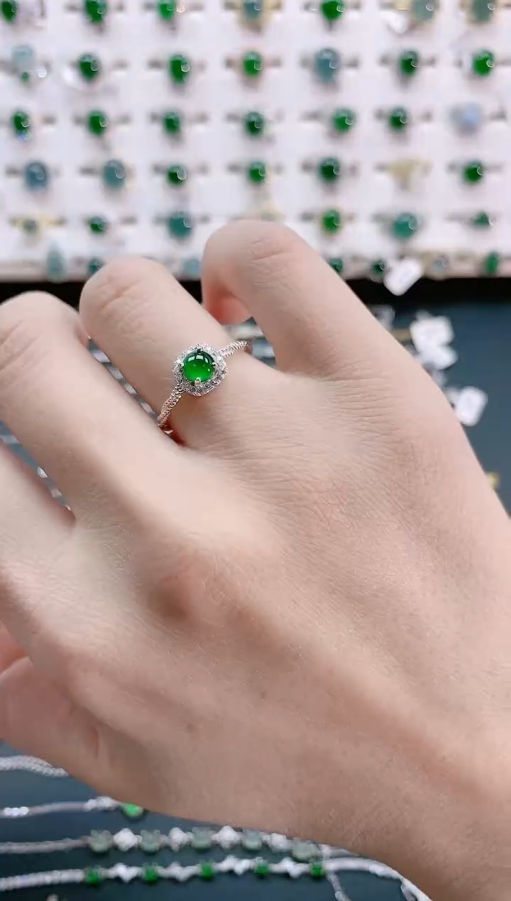 【闪购商品】翡翠戒指银S925镶嵌天然翡翠