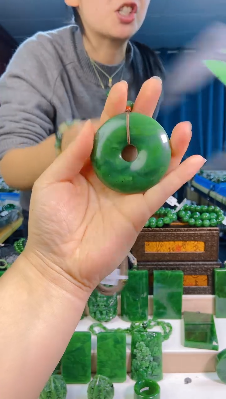 【闪购商品】和田玉挂件未镶嵌1