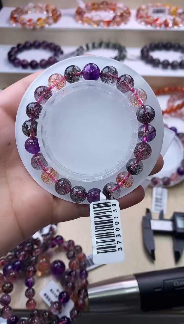 【闪购商品】水晶手链未镶嵌黑加仑超七单圈9m+