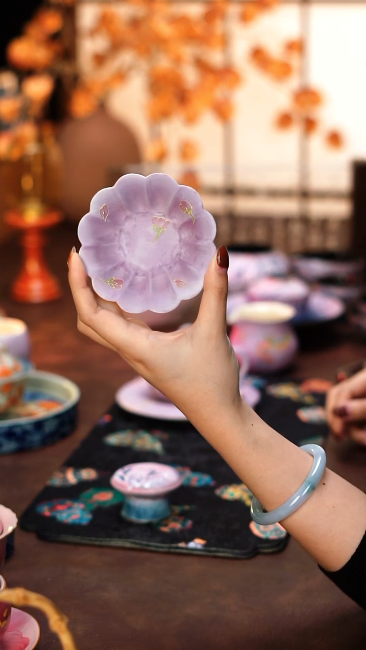 粉引手绘紫蝶杯垫