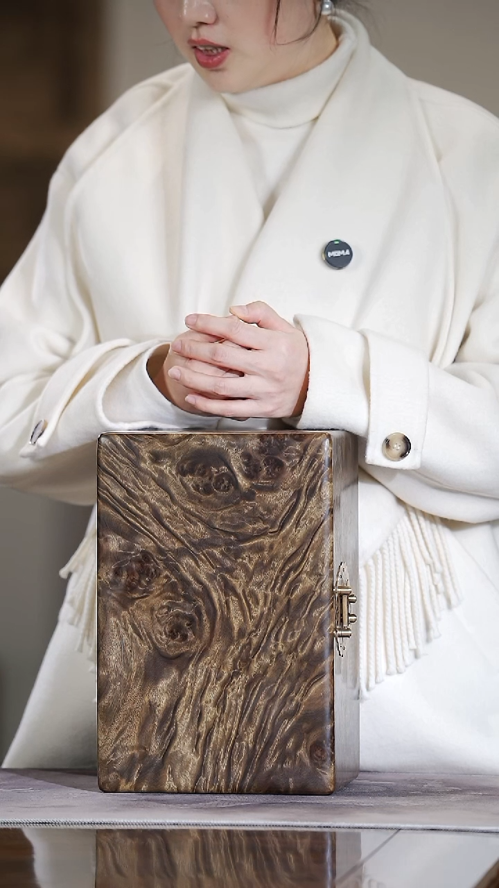 金丝楠金丝楠阴沉木瘤疤首饰盒