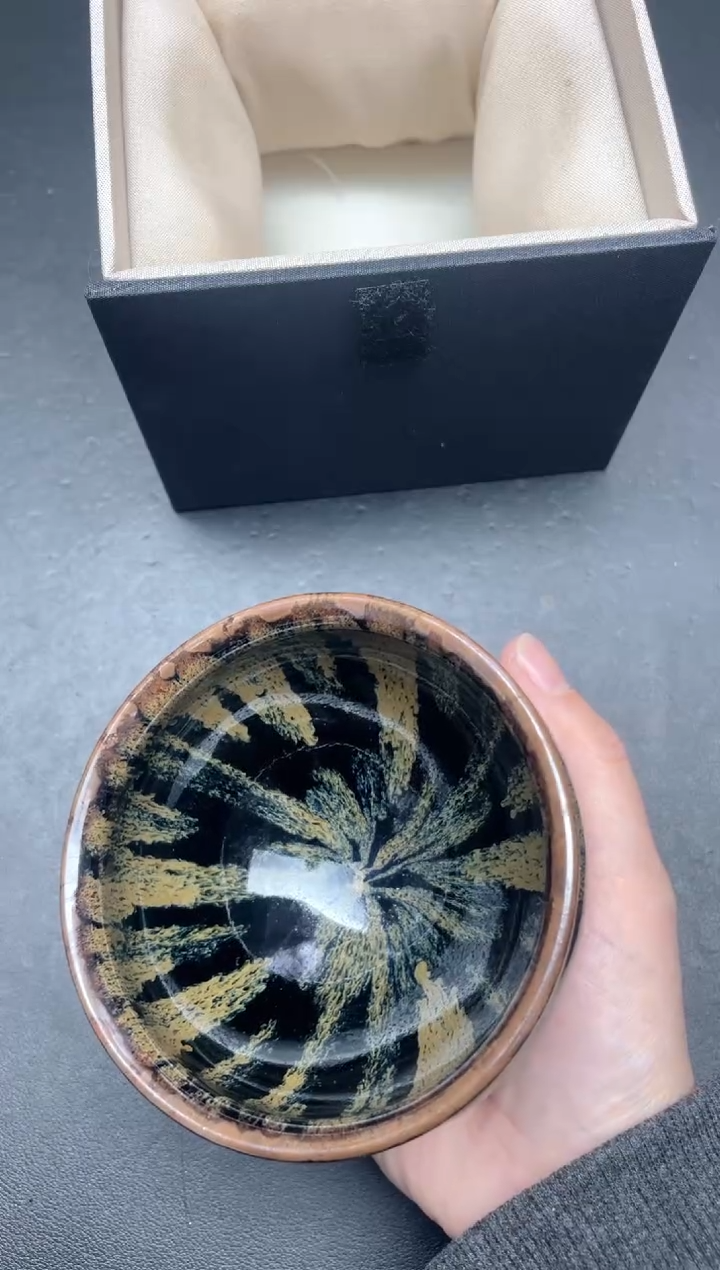 【闪购商品】茶盏88带礼盒            