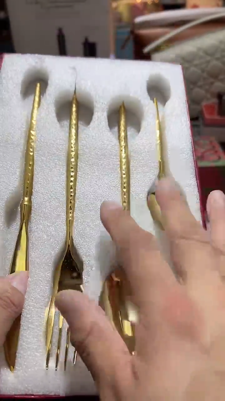 【闪购商品】瓷片正品保真，清库存