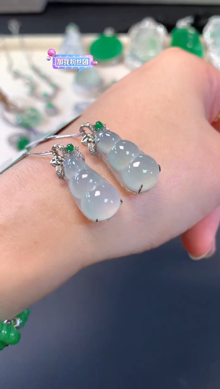 【闪购商品】翡翠吊坠(不含链)18K金镶嵌A282|(多样性发货）拍一发一