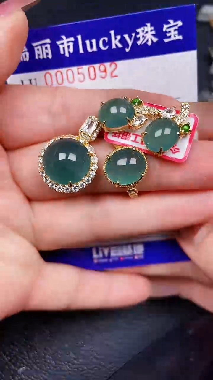 颈饰银S925镶嵌翡翠5092