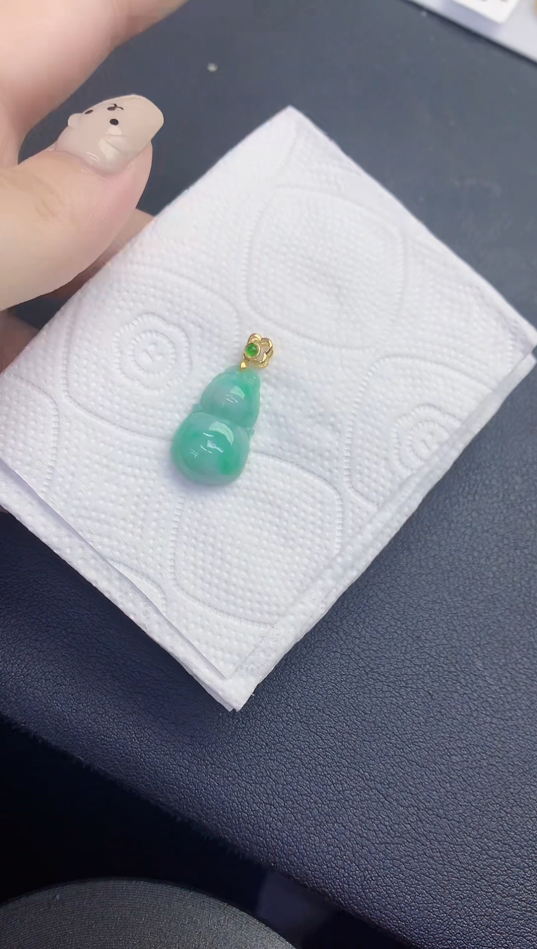 颈饰未镶嵌翡翠缅甸天然翡翠A货