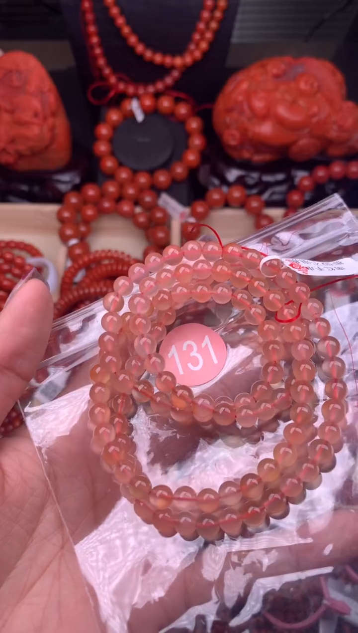 【闪购商品】南红玛瑙珠宝奇石未镶嵌131-6