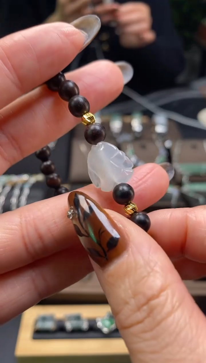 颈饰未镶嵌翡翠净货10891