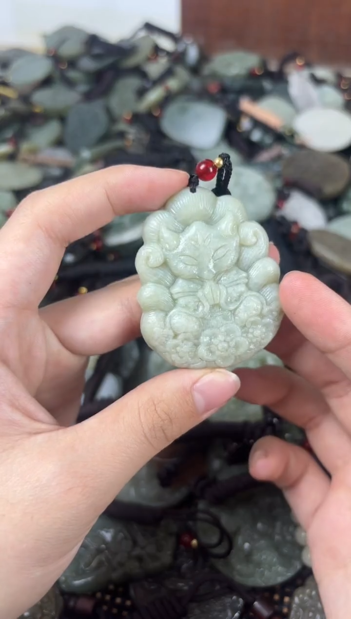 【闪购商品】和田玉颈饰未镶嵌1