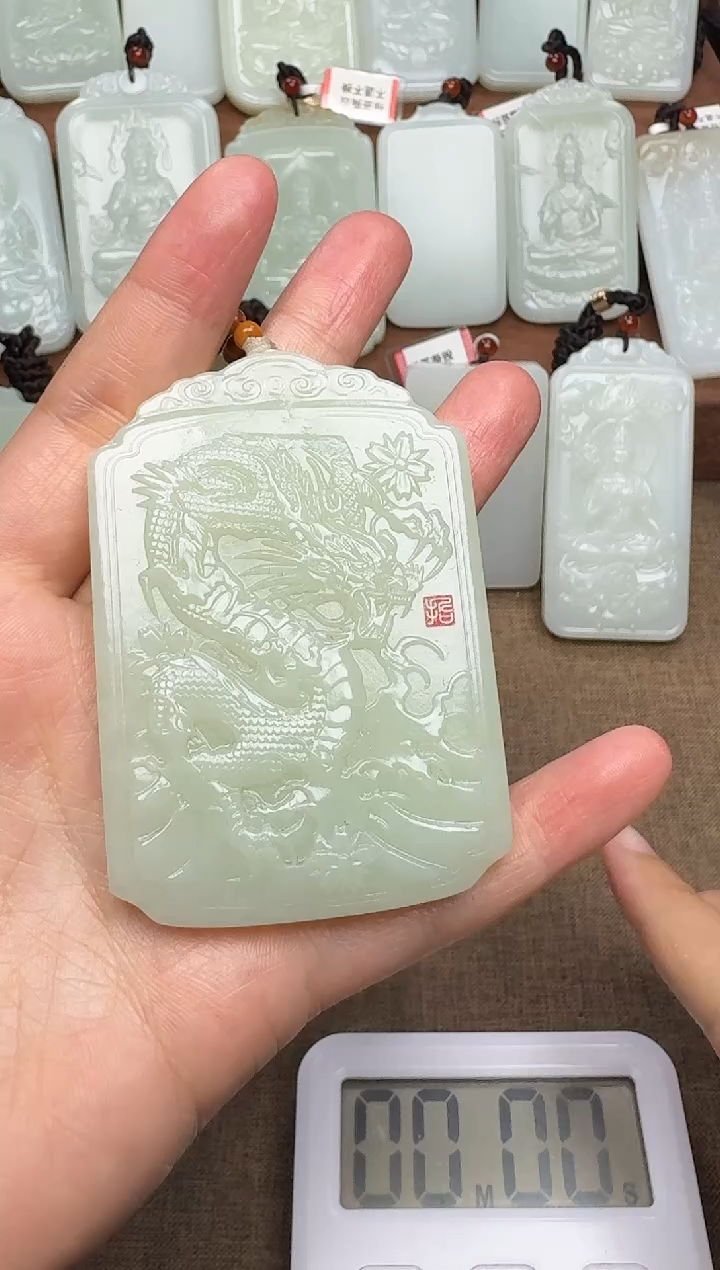 【闪购商品】和田玉颈饰未镶嵌用户2