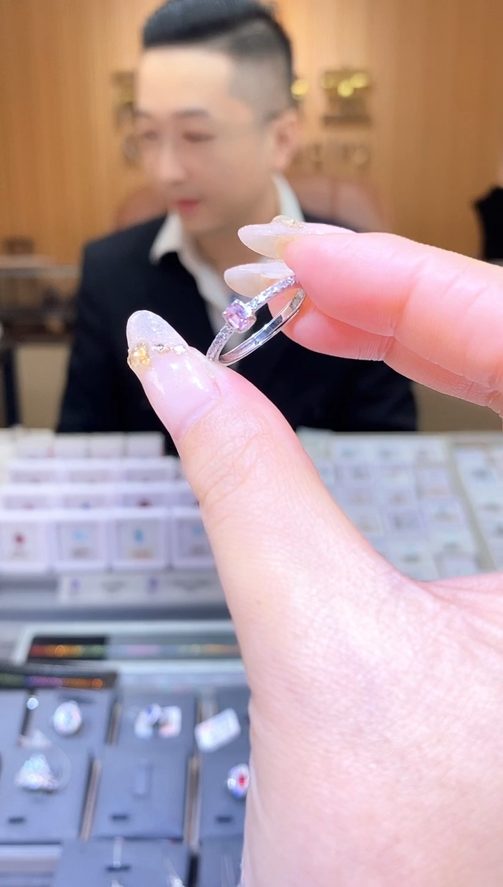 【闪购商品】蓝宝石戒指银S925镶嵌天然粉蓝宝戒指