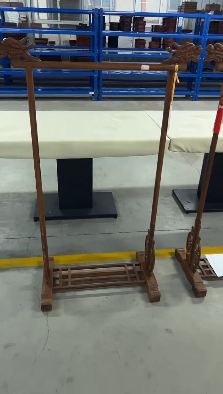 木GJ01MK-172035-龙首衣架