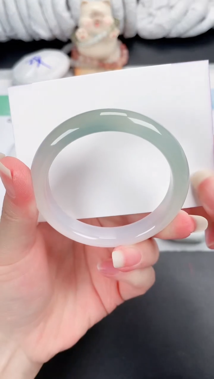 石英质玉手镯未镶嵌84-54.3