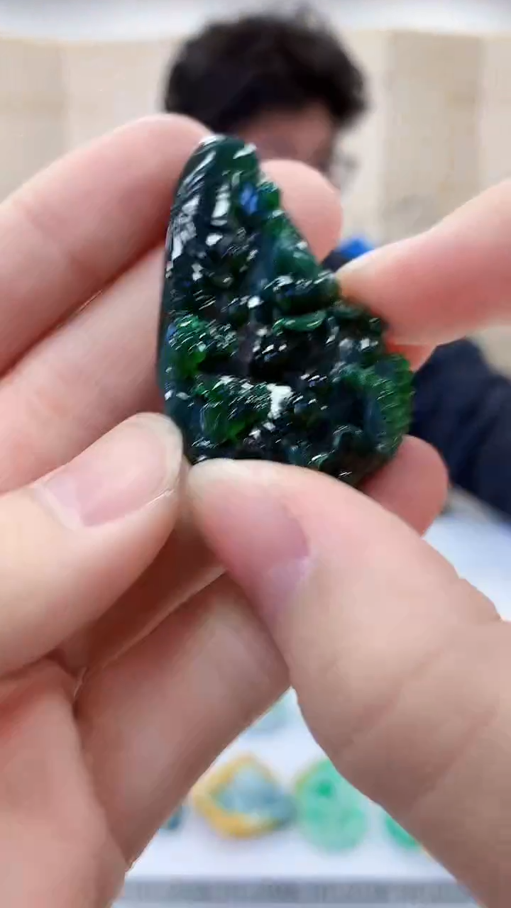 【闪购商品】定制翡翠未镶嵌4688bb-毛货挂件133