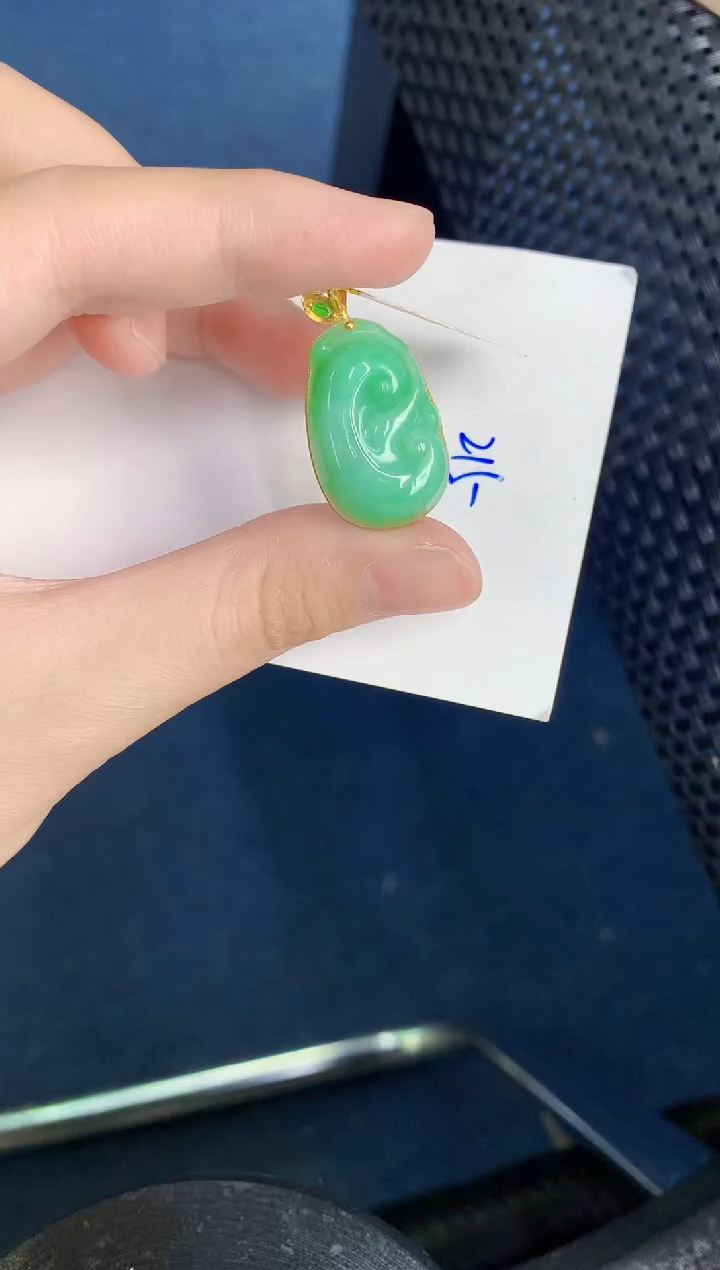 【闪购商品】翡翠颈饰18K金镶嵌000000000