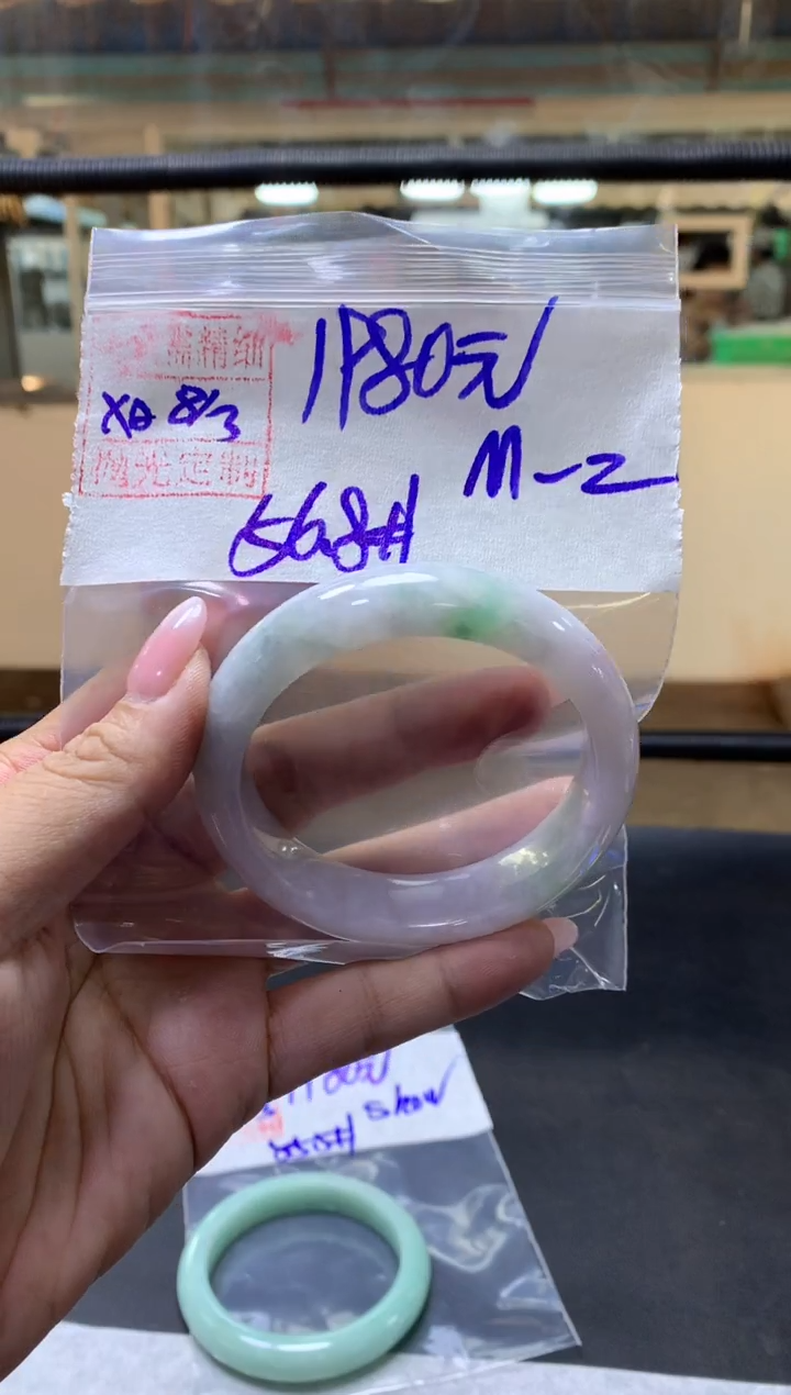 【闪购商品】定制翡翠未镶嵌M~+手镯56.8#1980元毛货需抛光