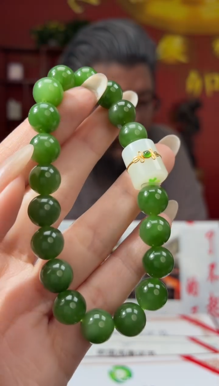 定制和田玉JYF100408和田玉（多样性发其一）