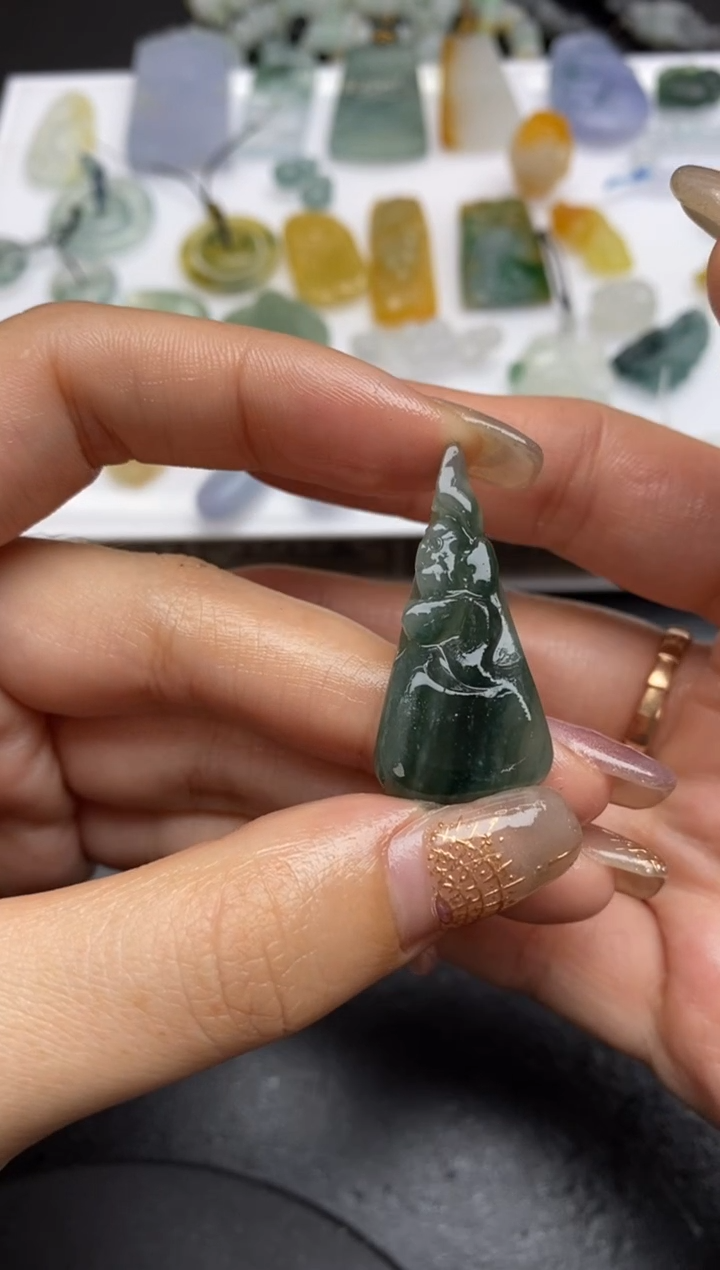 【闪购商品】定制翡翠未镶嵌翡翠毛货~