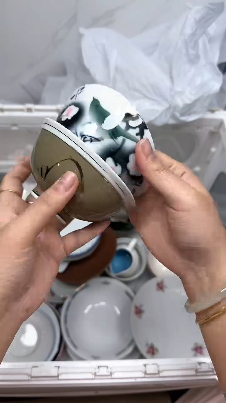 【闪购商品】1681回流瓷器默认微瑕，18.8包邮