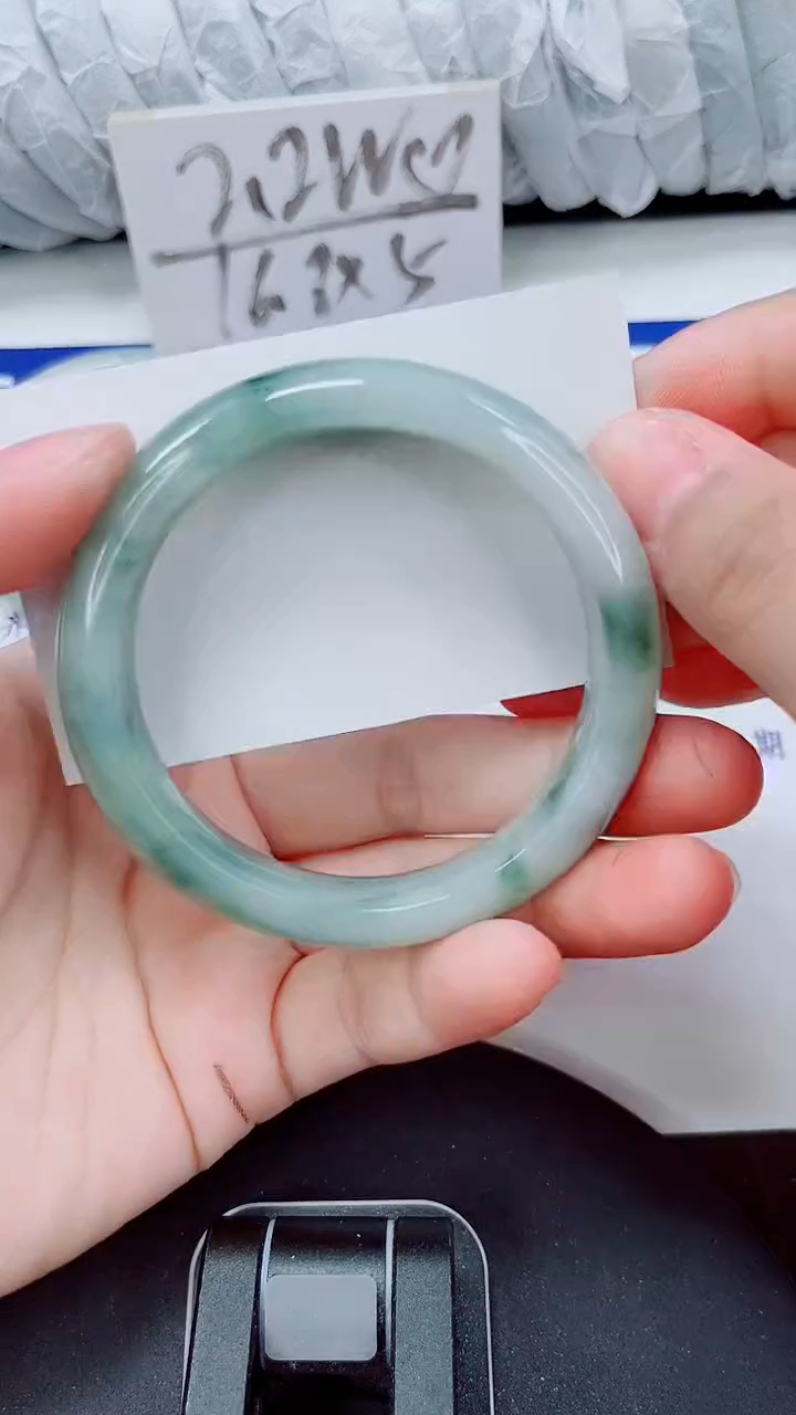 未镶嵌手镯石英质玉268-55/56