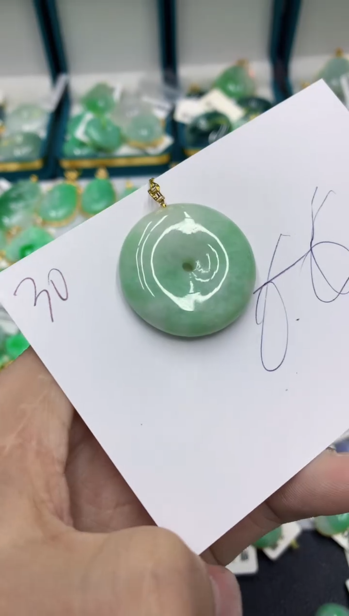 【闪购商品】翡翠颈饰18K金镶嵌号链接111111