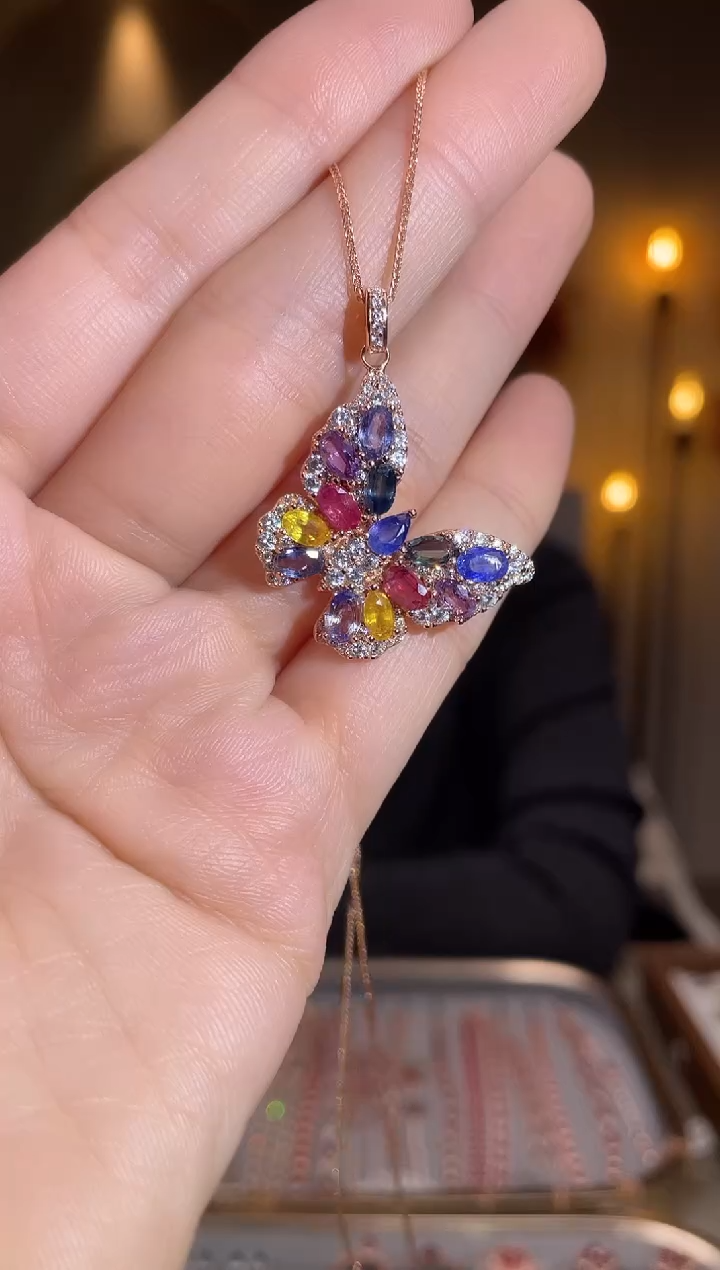 颈饰彩色蓝宝石银S925镶嵌颈饰