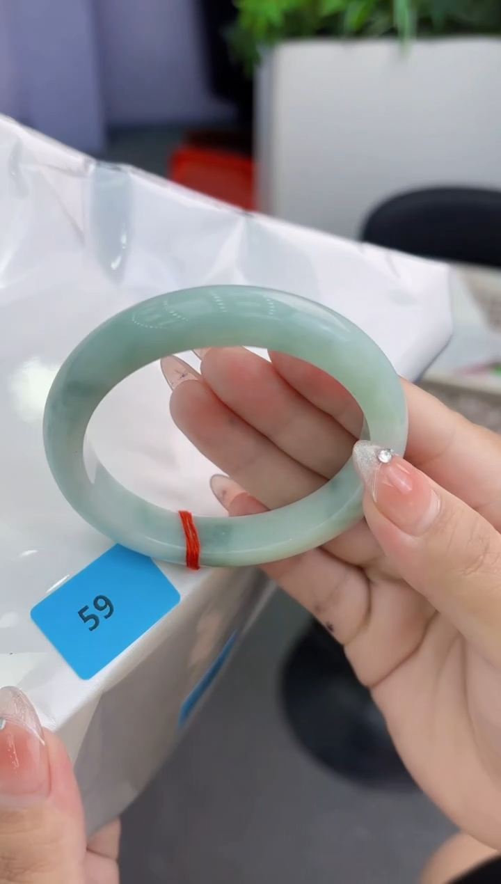 【闪购商品】翡翠手镯未镶嵌翡翠手镯