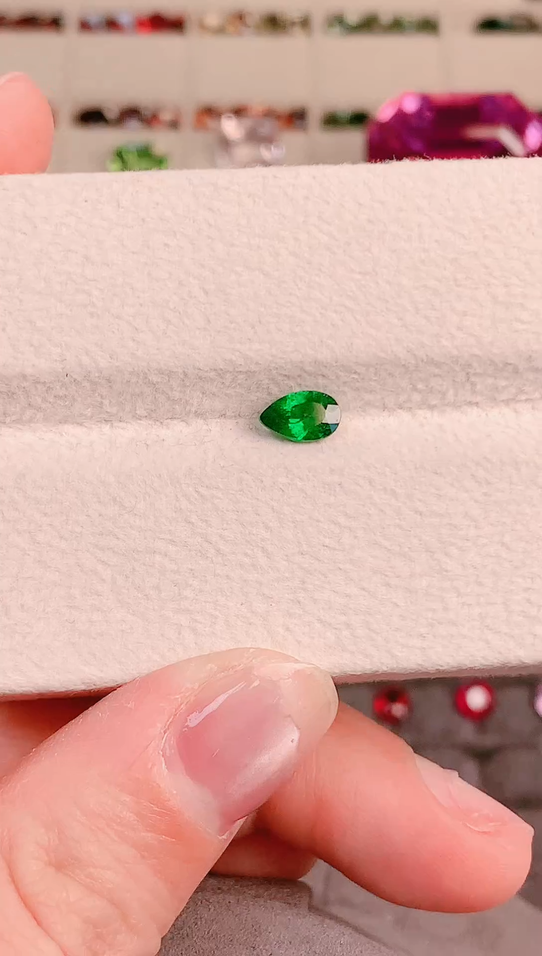 未镶嵌珠宝半成品石榴石（沙弗莱）天然莎弗莱裸石0.65ct