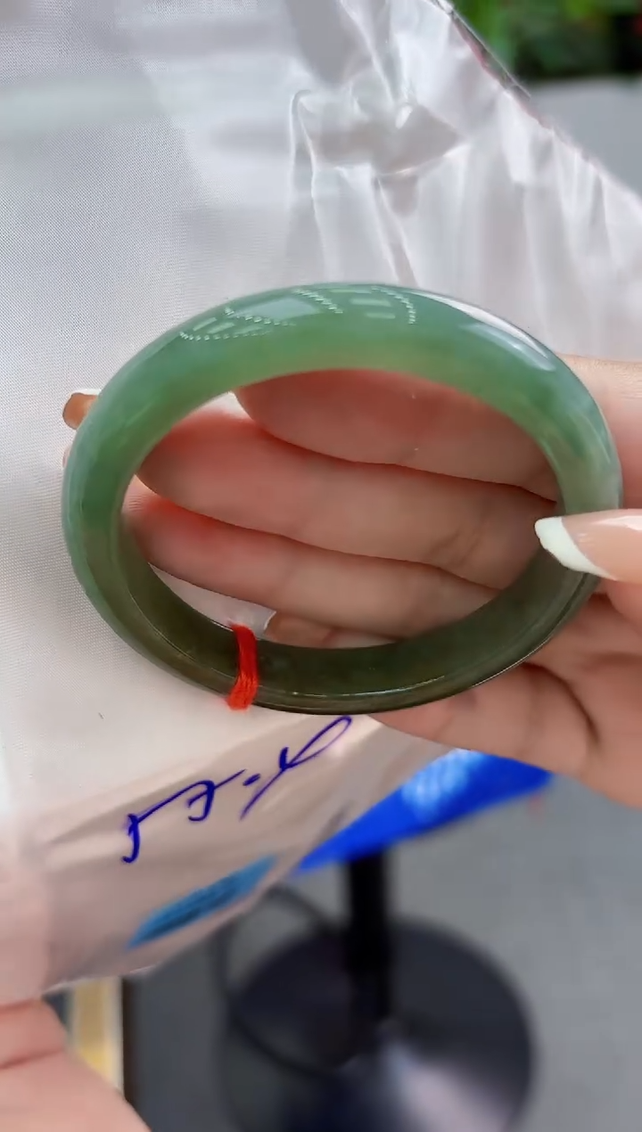 【闪购商品】翡翠手镯未镶嵌翡翠手镯