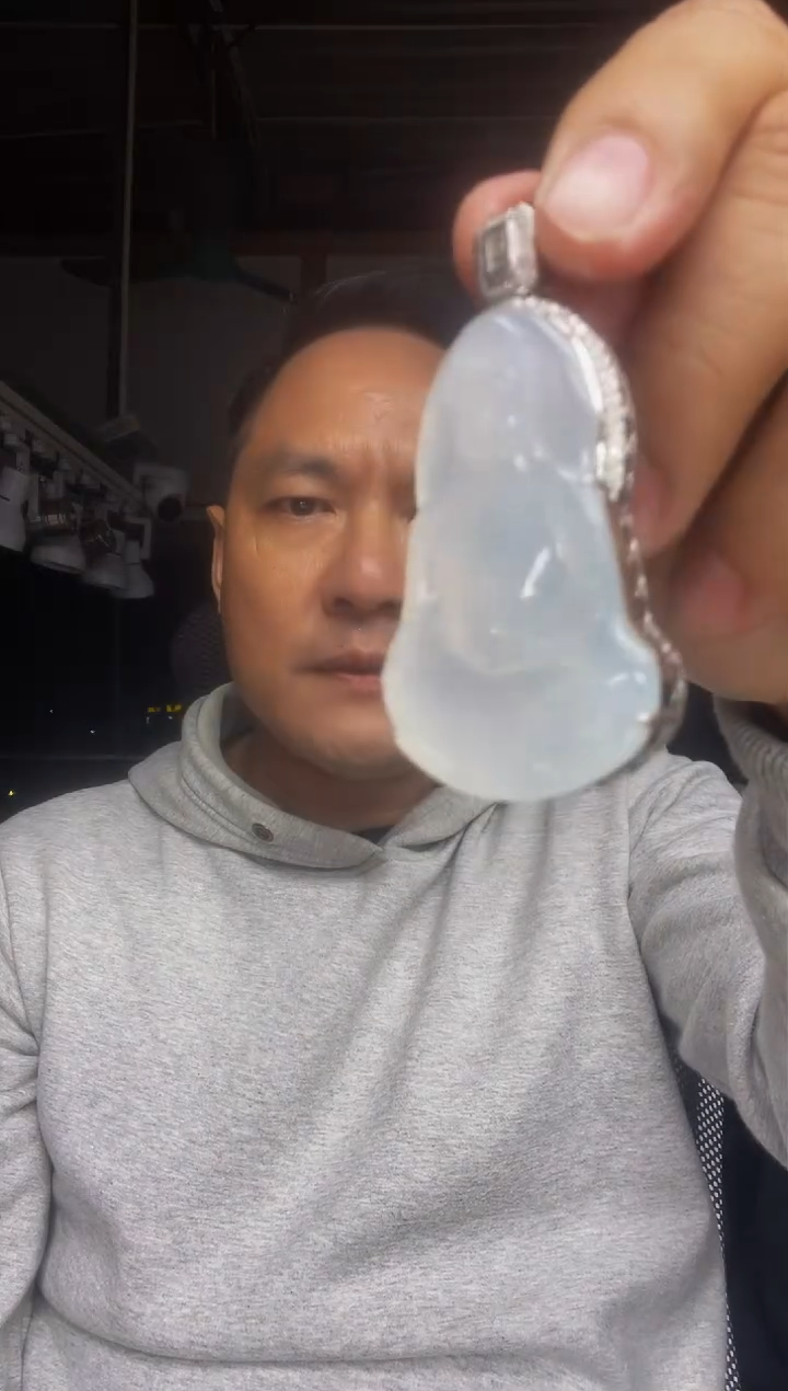 【闪购商品】定制翡翠18K金镶嵌     1683