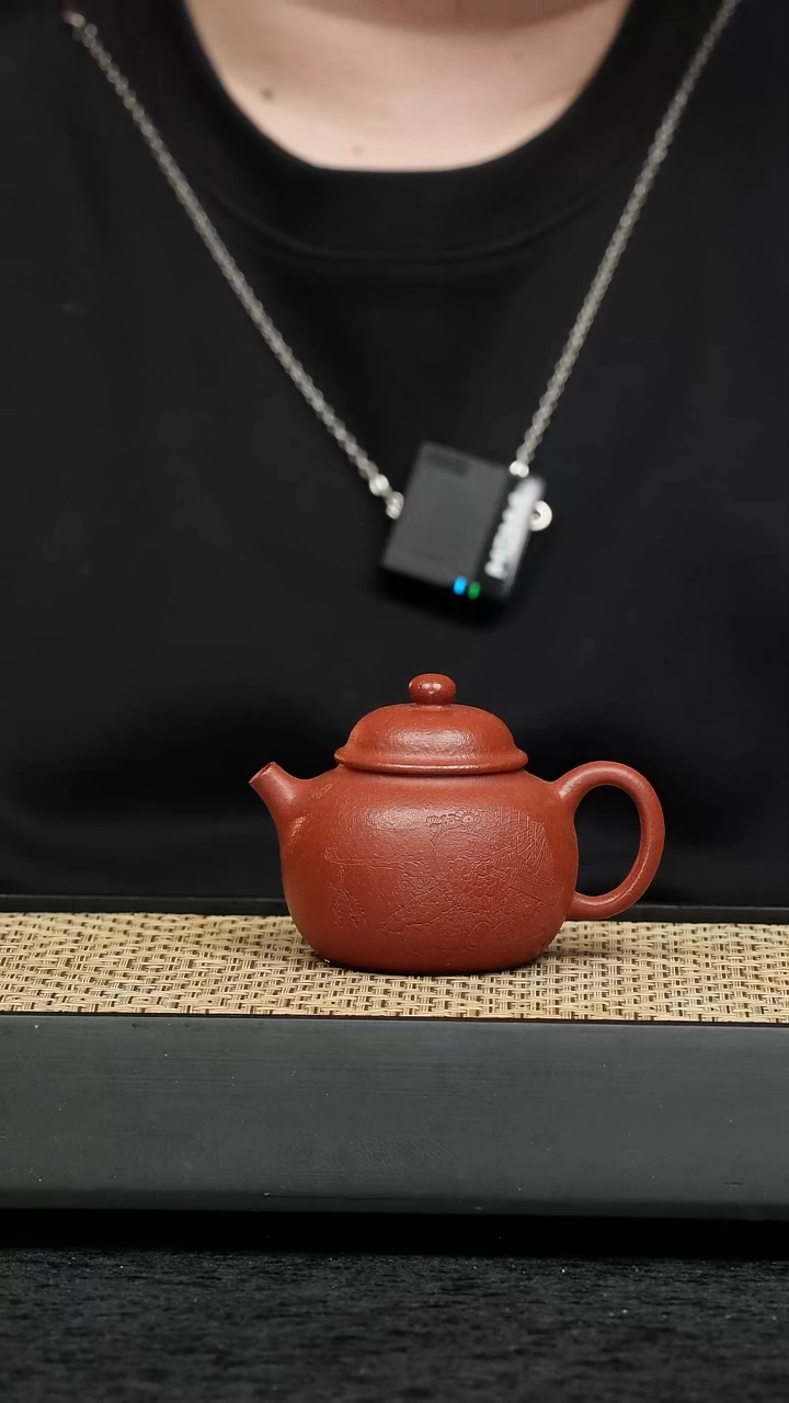 茶壶紫砂五堂 匏樽-蟾王坐山中