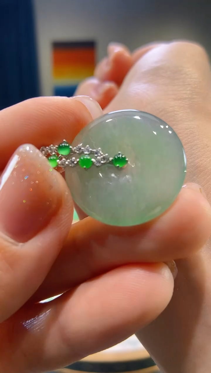 【闪购商品】翡翠18K金镶嵌吊坠(不含链)平安扣