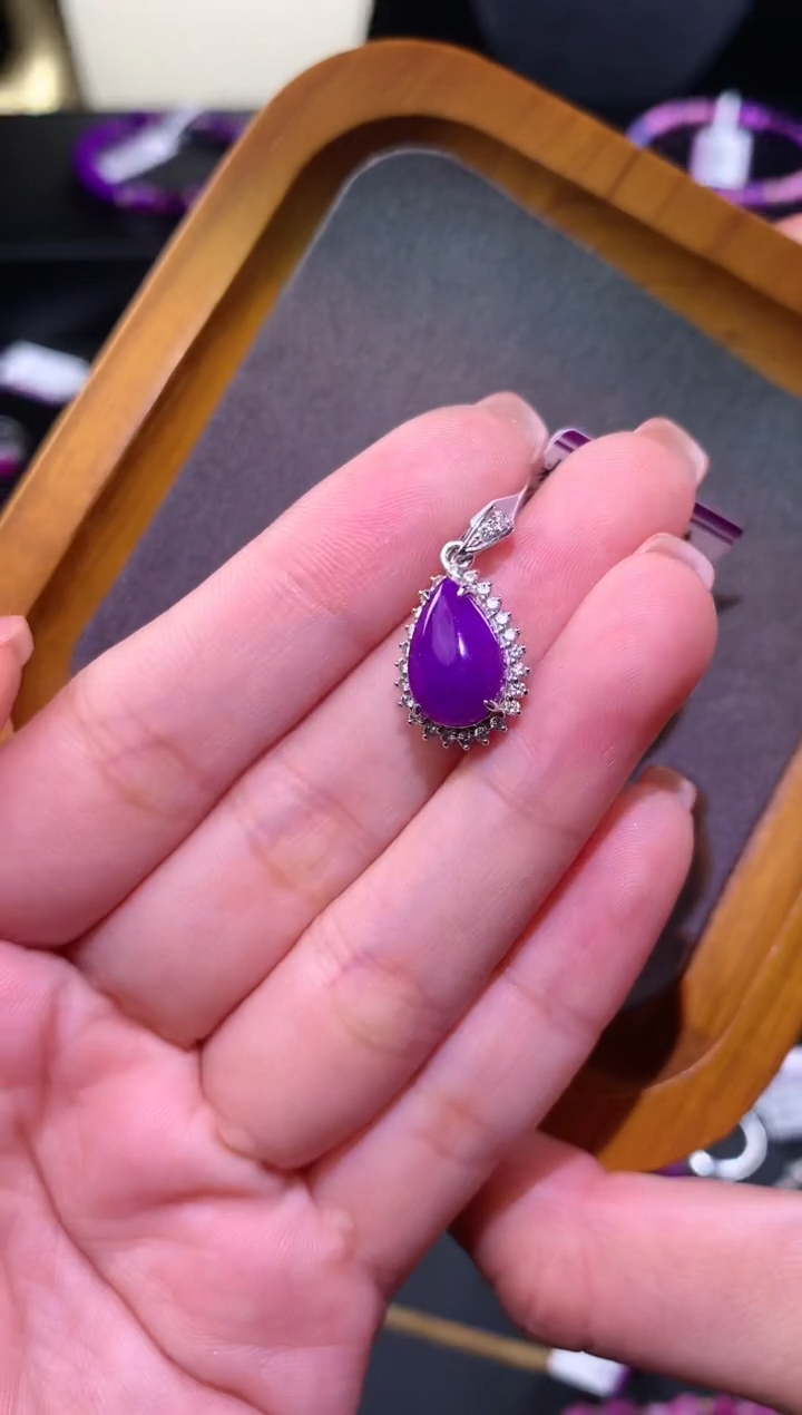 【闪购商品】苏纪石（舒俱来）.18K金镶嵌舒俱来吊坠