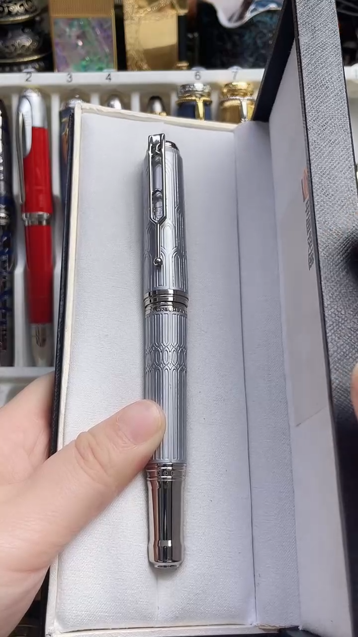 fffffffffmmmmmmm钢笔