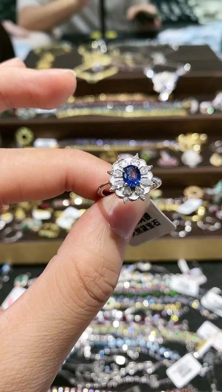 【闪购商品】蓝宝石耳饰银S925镶嵌耳饰