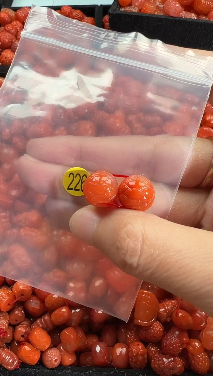 颈饰未镶嵌南红玛瑙寿*1