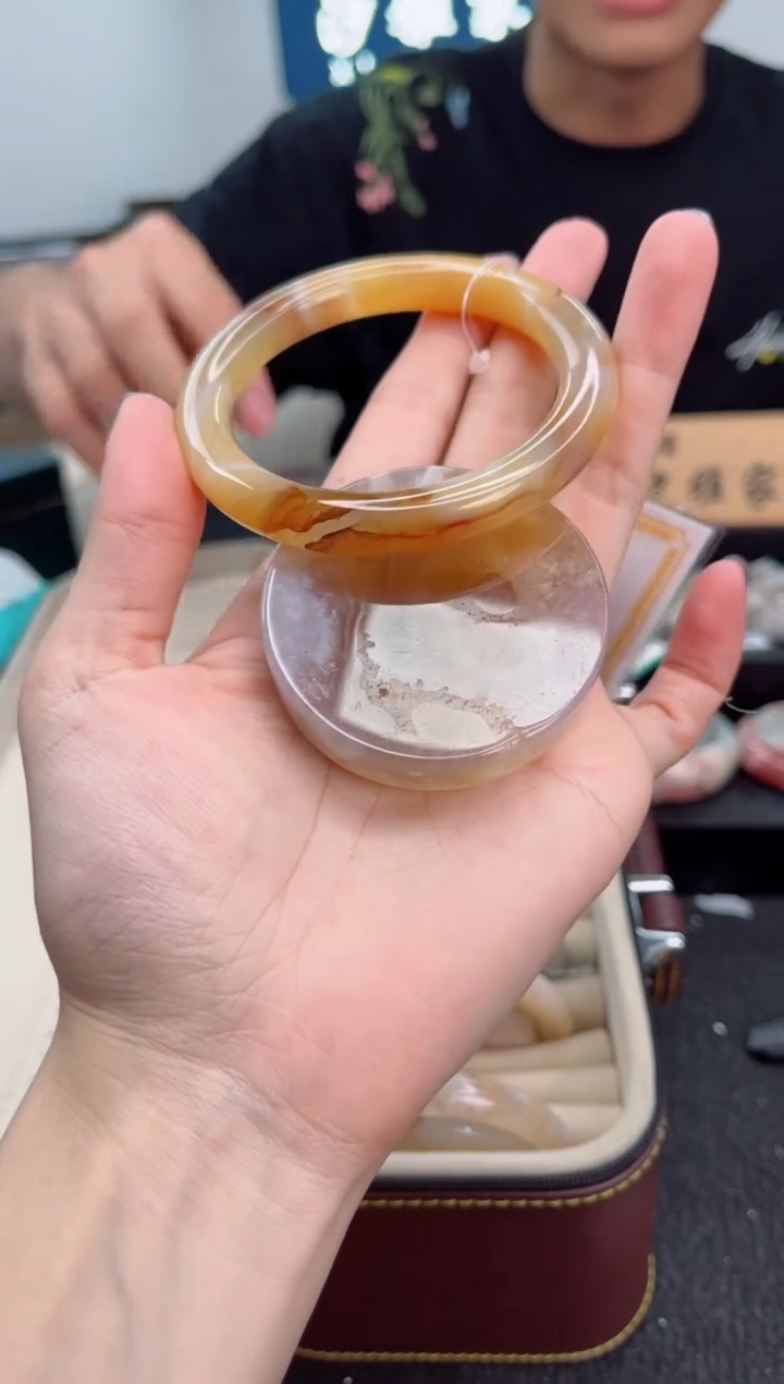 石英质玉手镯未镶嵌58圈口（赠送镯心）1360016