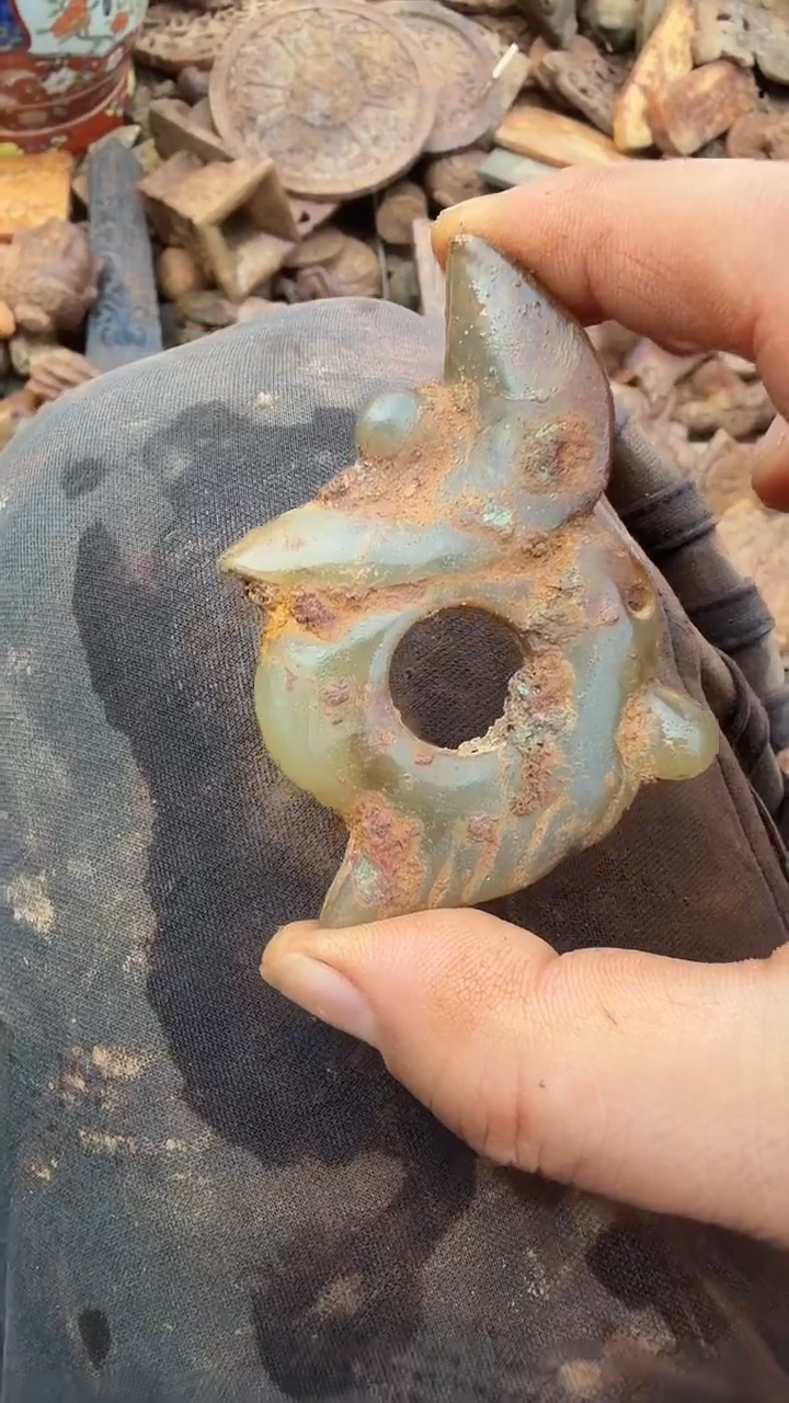 未镶嵌岫岩河磨玉（透闪石质玉）挂件闲****身 岫岩河磨玉