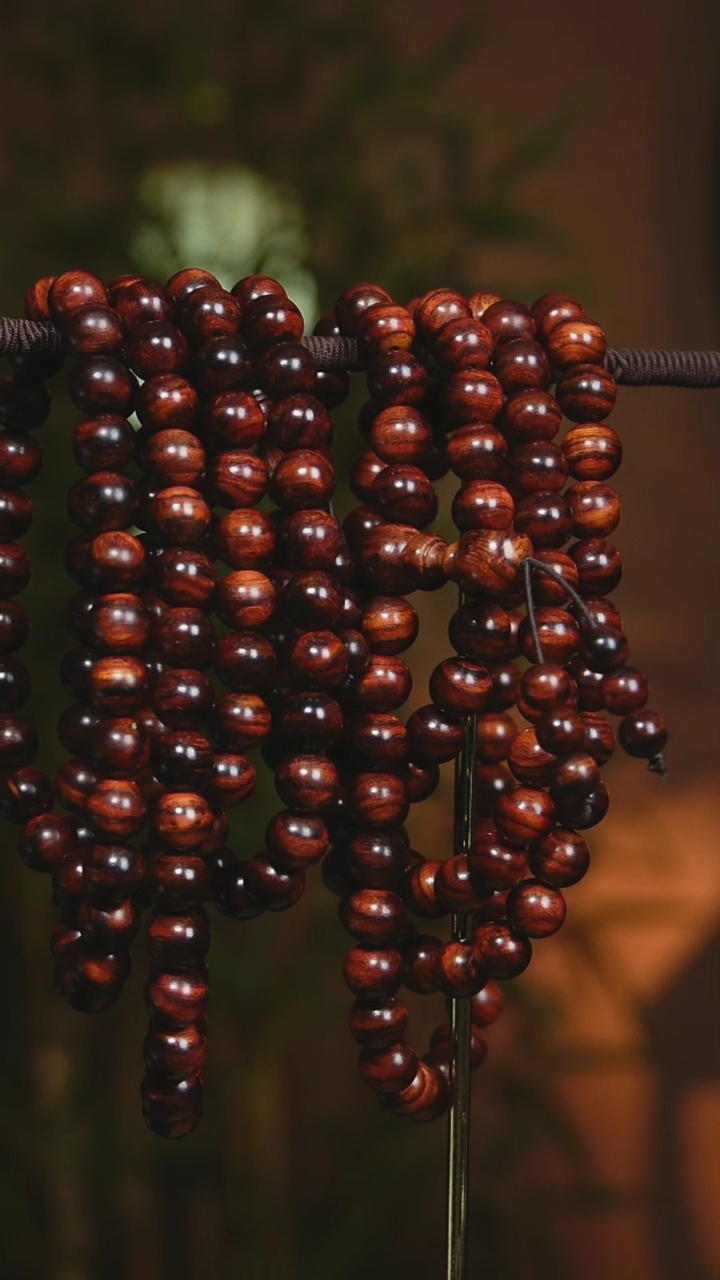 【闪购商品】黄花梨/降香黄檀手串/手链海南黄花梨0.8cm*108