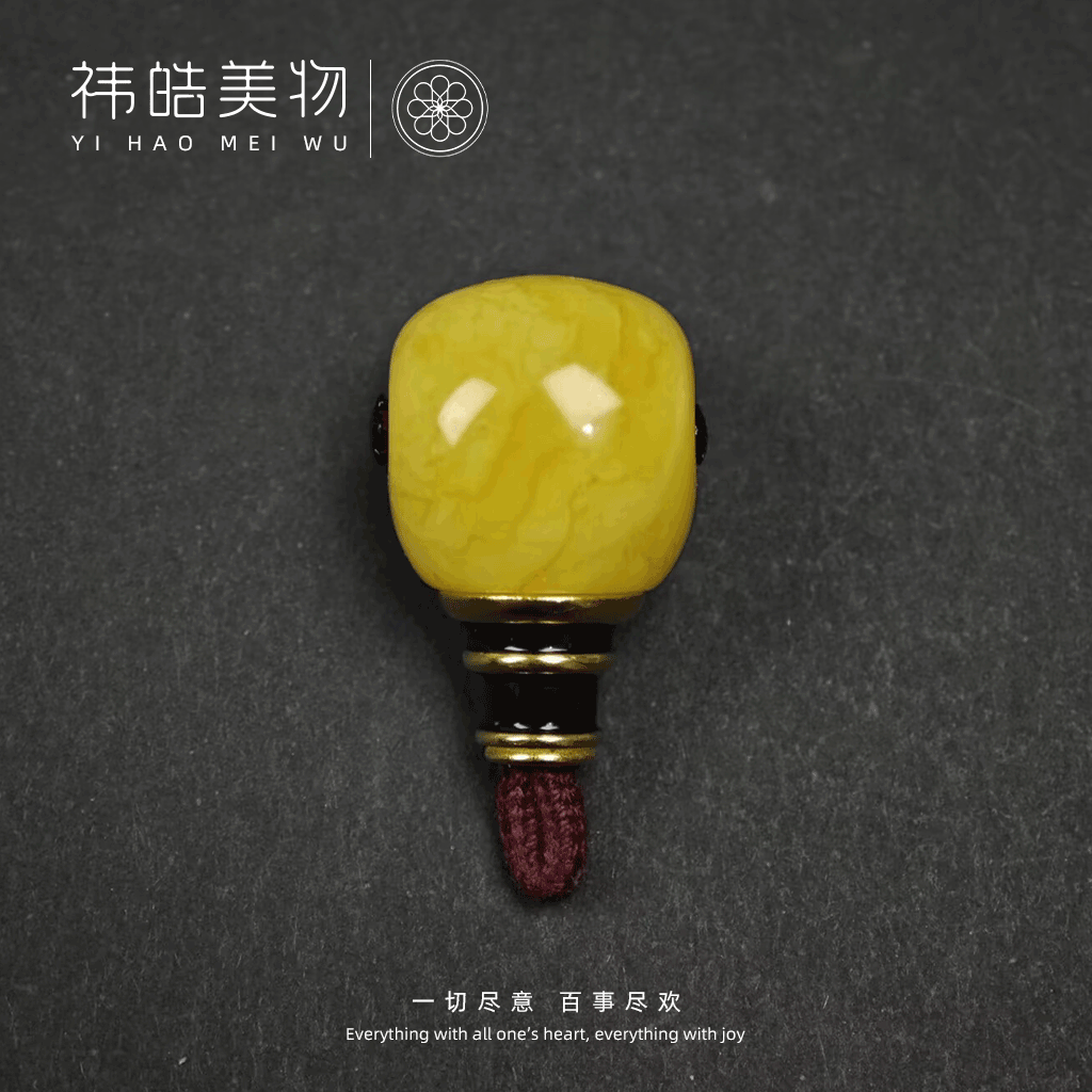 精品蜜蜡18k黑金塔三通(多样性发其一)