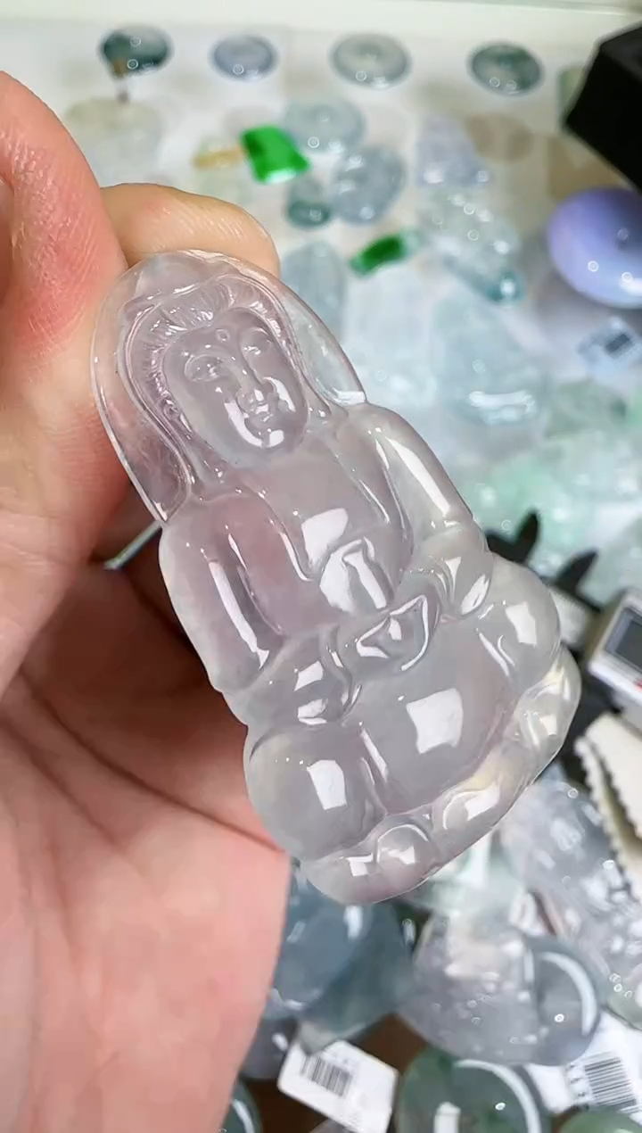 【闪购商品】翡翠颈饰未镶嵌···