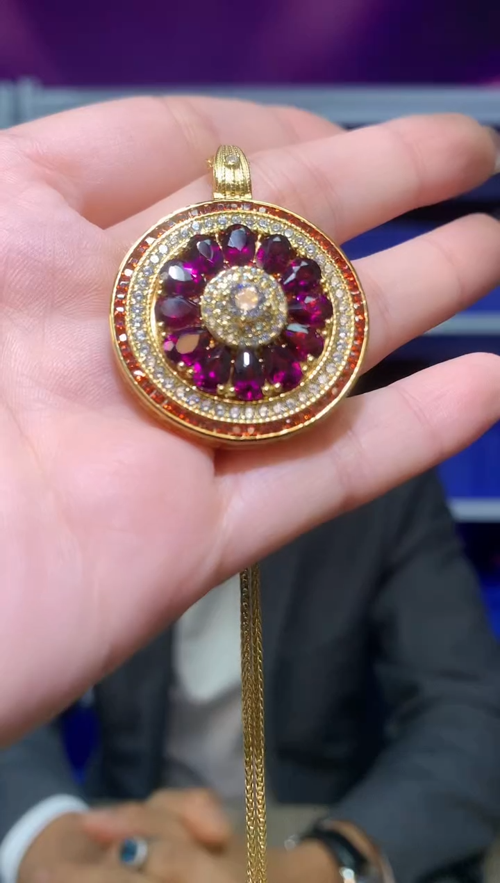 吊坠(赠链)银S925镶嵌石榴石【宝石世家严选】