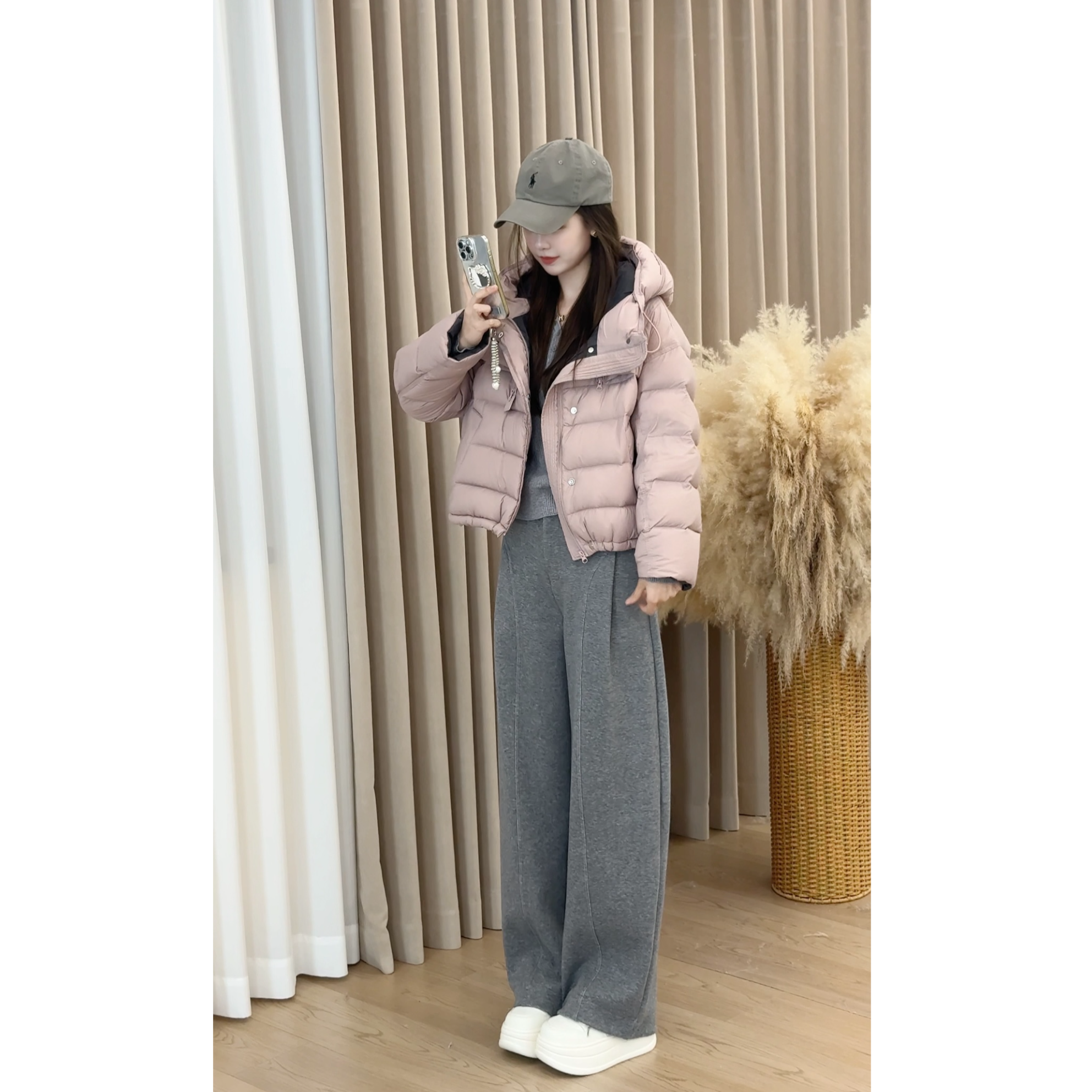 【豆荚花苞】LULU冬季新款时尚休闲羽绒服预WZLD5YRF5562A