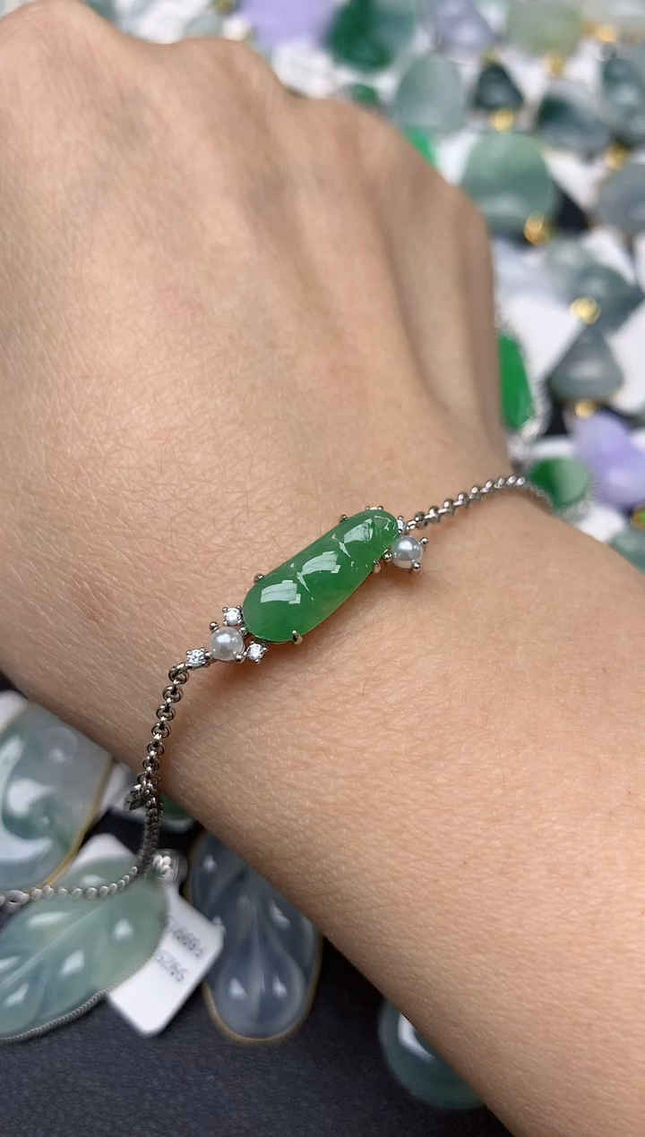 颈饰未镶嵌翡翠天然缅甸A货翡翠