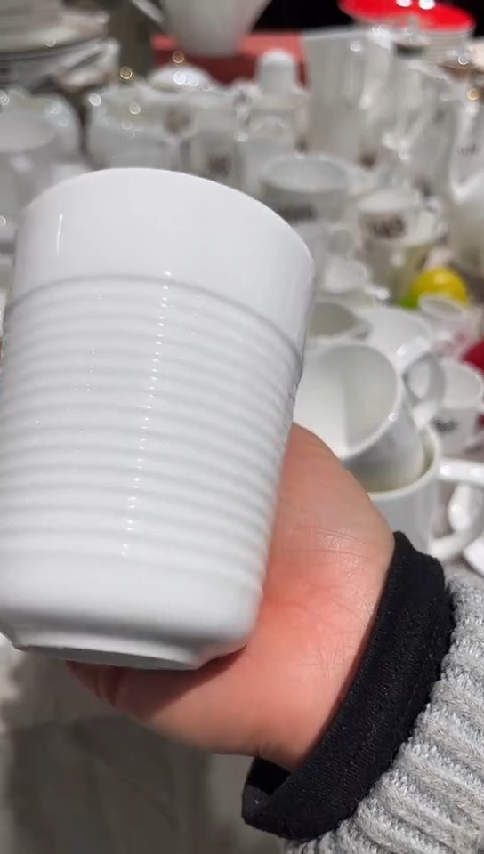 瓷中号白瓷保温杯